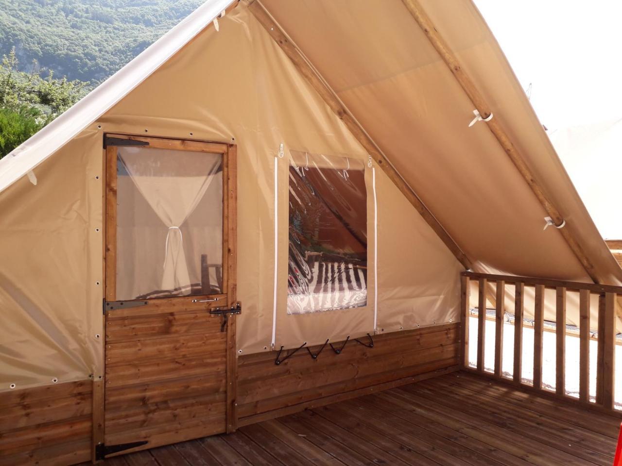 Camping Routes Du Monde Atc Veyrier Du Lac - Annecy Kültér fotó